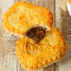 94138 BAKO Steak & Kidney Pie 32x190g