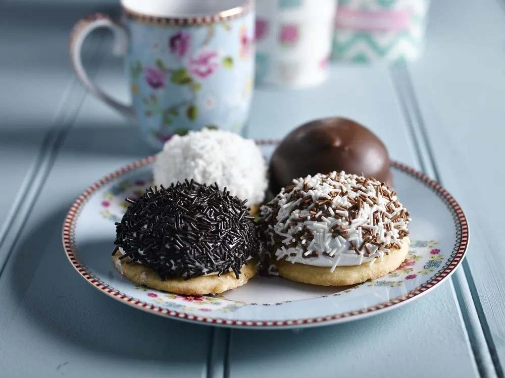 22824 CSM Gelatine Based Marshmallow Bucket 12.5kg