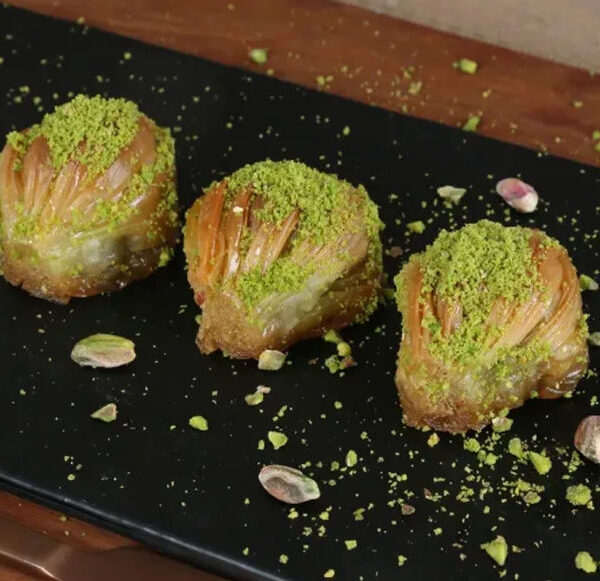 Letsdough Mussel Shaped Pistachio Baklava 1kg