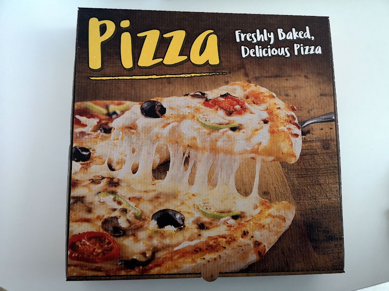 12 Delicious Pizza Box 90s